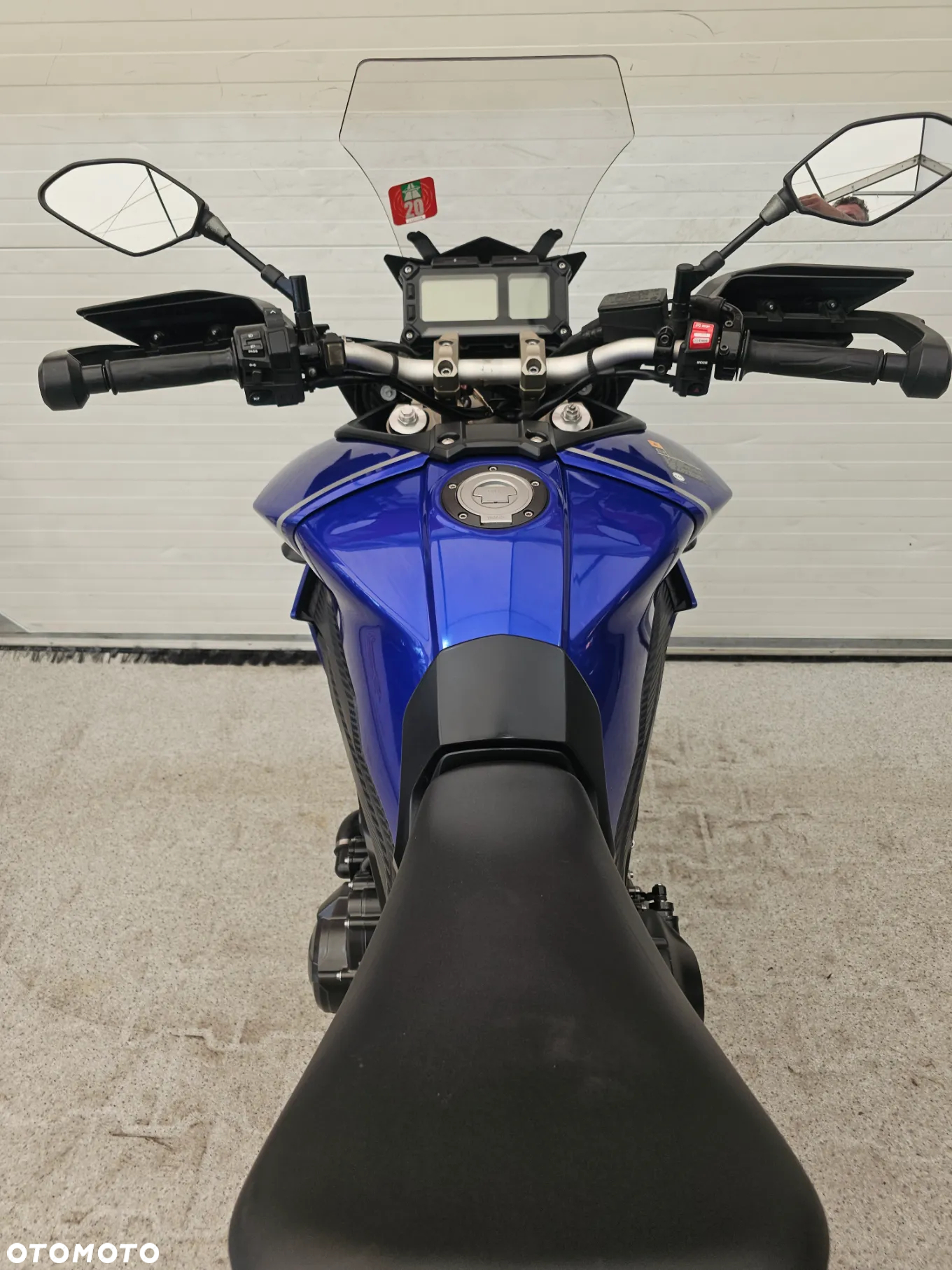 Yamaha MT - 27