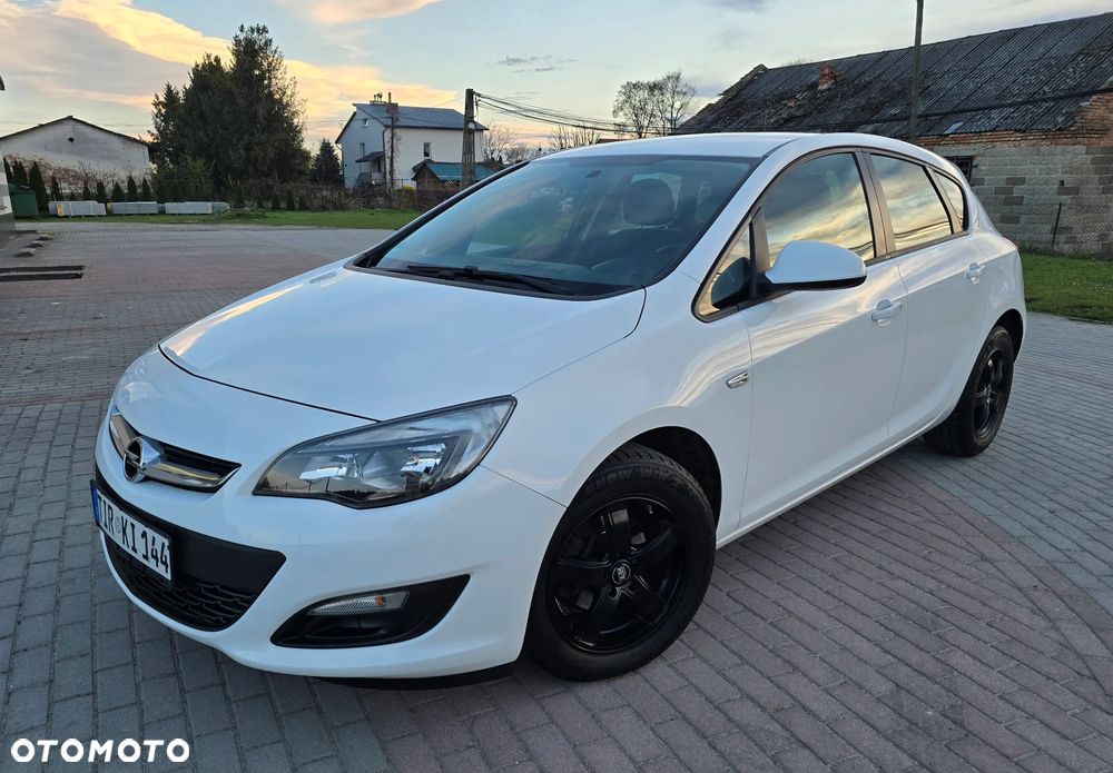 Opel Astra 1.6 Active - 12
