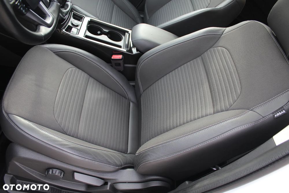 Ford Kuga 1.5 EcoBoost FWD Titanium ASS - 17