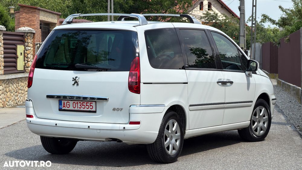 Peugeot 807 HDi 135 Allure - 14