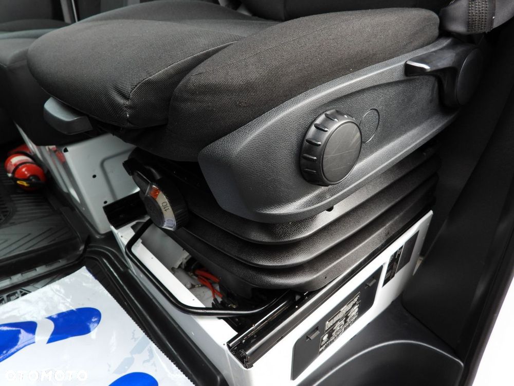 Mercedes-Benz SPRINTER 316 PLANDEKA 10 PALET BLIŹNIACZE KOŁA KLIMATYZACJA  165KM - 27