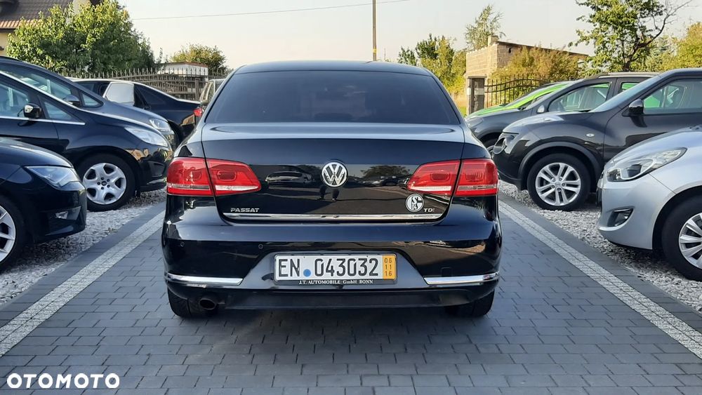 Volkswagen Passat 1.6 TDI Comfortline - 6
