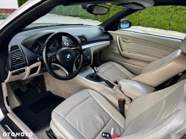 BMW Seria 1 120d Cabrio - 13