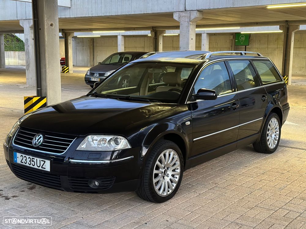 VW Passat Variant 1.9 TDi Highline Tip - 2