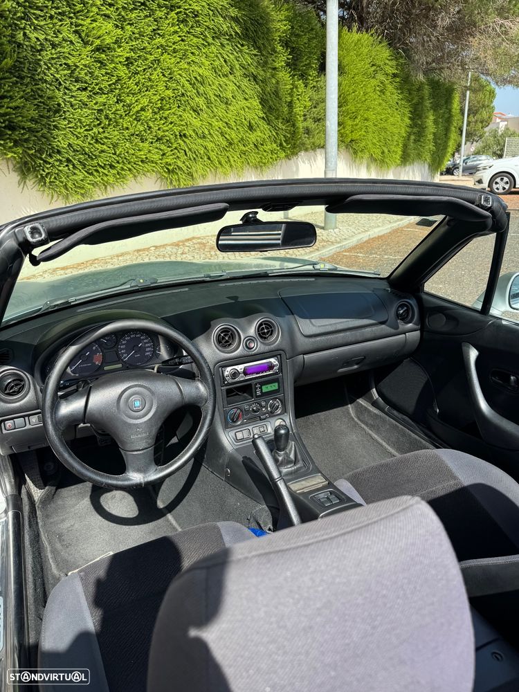 Mazda MX-5 1.6i 16V - 2