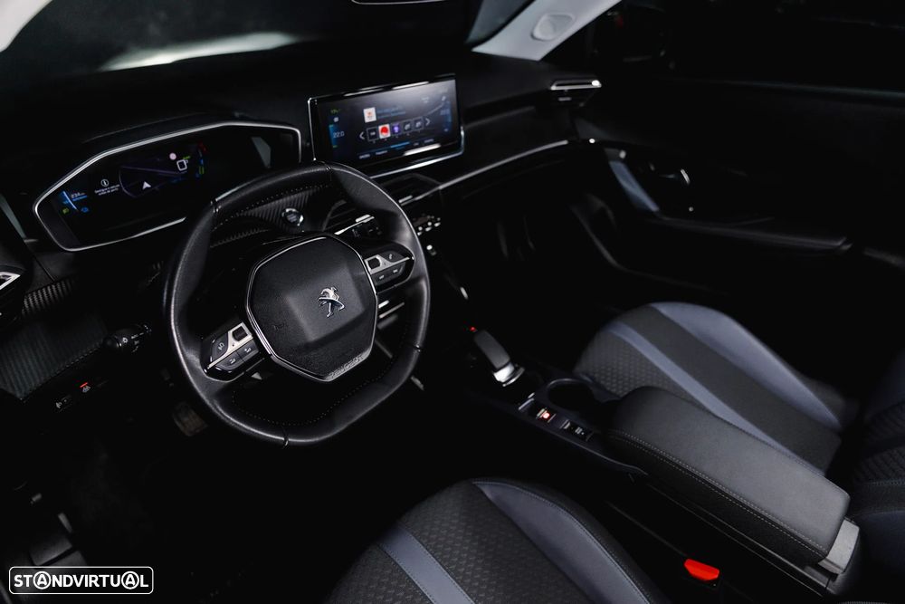Peugeot e-2008 50 kWh Allure - 5
