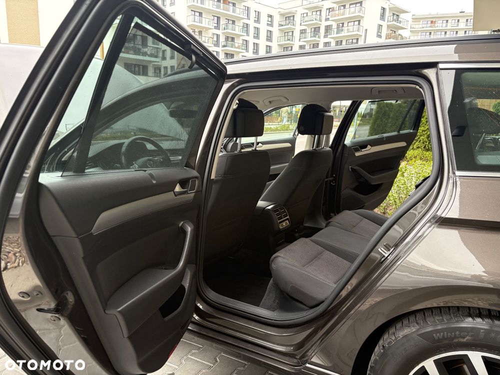 Volkswagen Passat 2.0 TDI BMT Highline DSG7 - 12