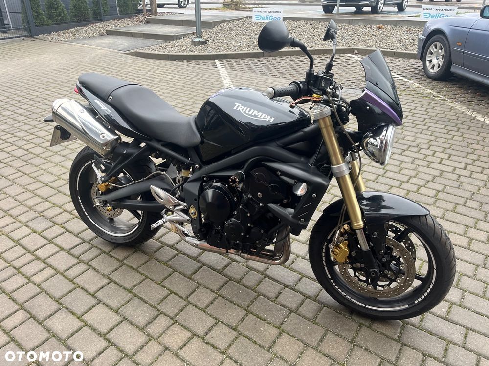 Triumph Street Triple - 3