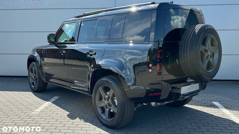 Land Rover Defender - 5