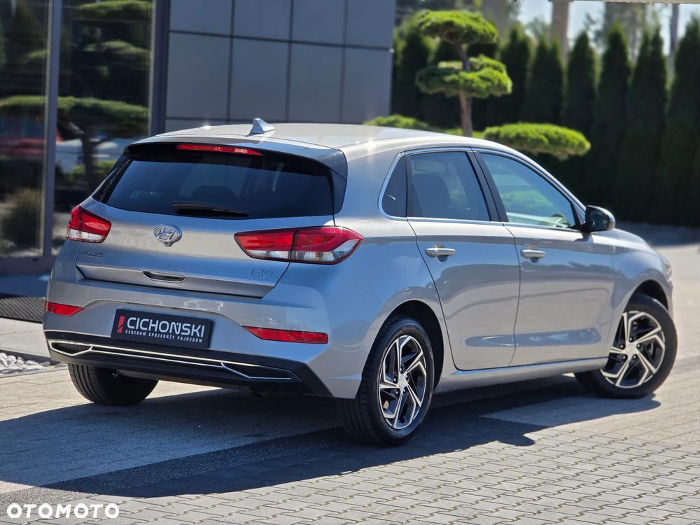Hyundai i30 1.5 DPI Comfort - 30