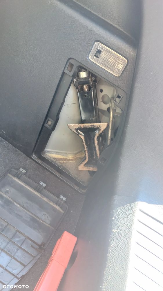 Mazda 2 1.4 DE Core + - 12