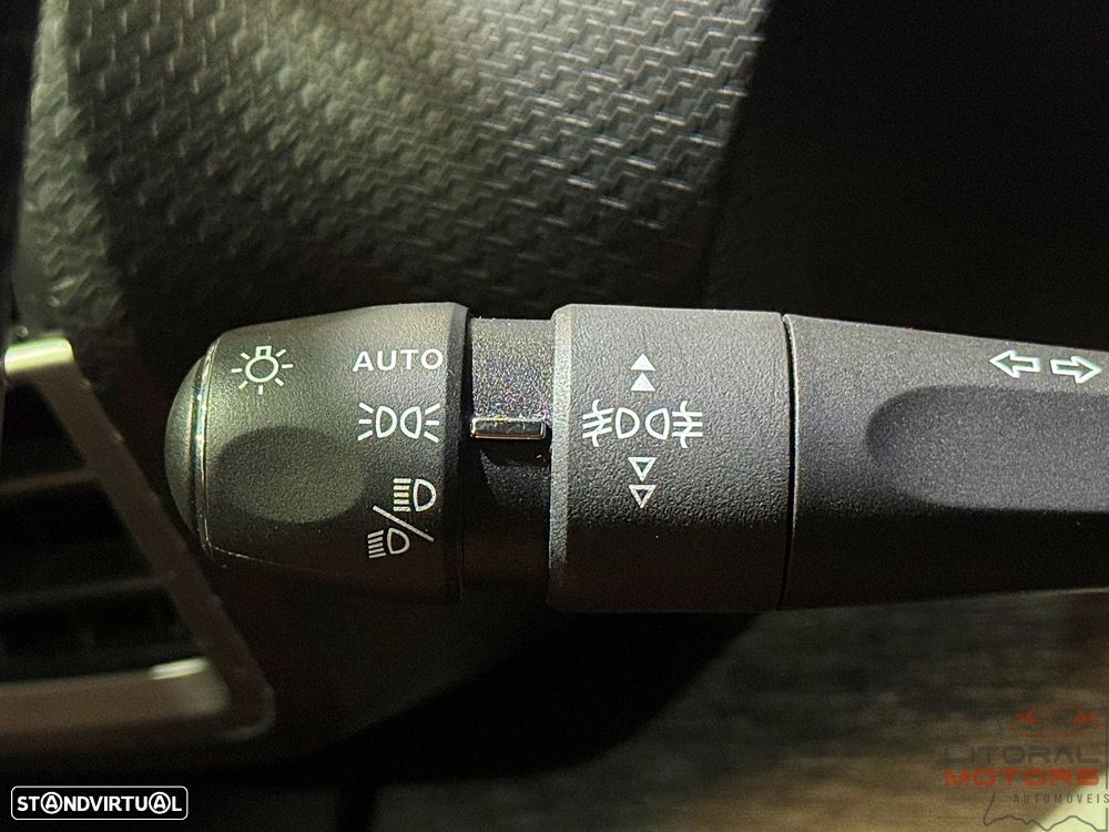 Citroën C5 X 1.2 PureTech Plus EAT8 - 9