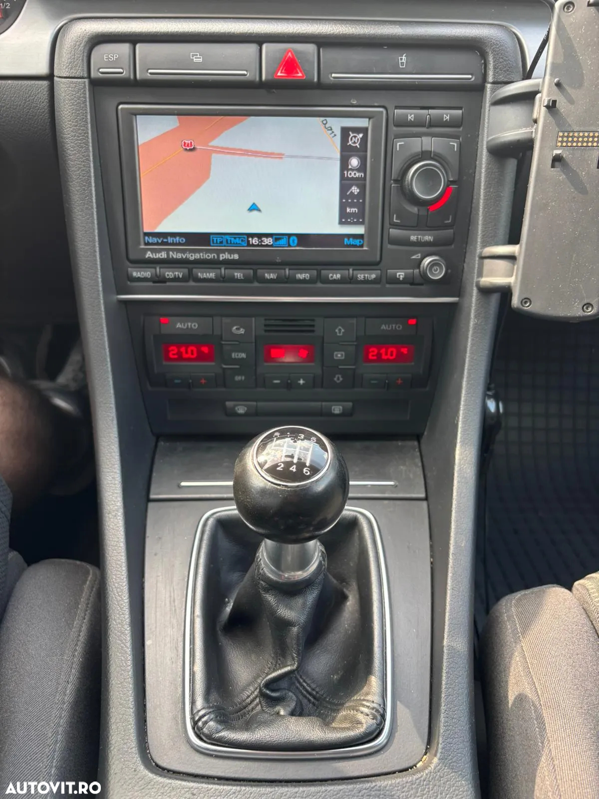 Audi A4 2.0 TDI - 11
