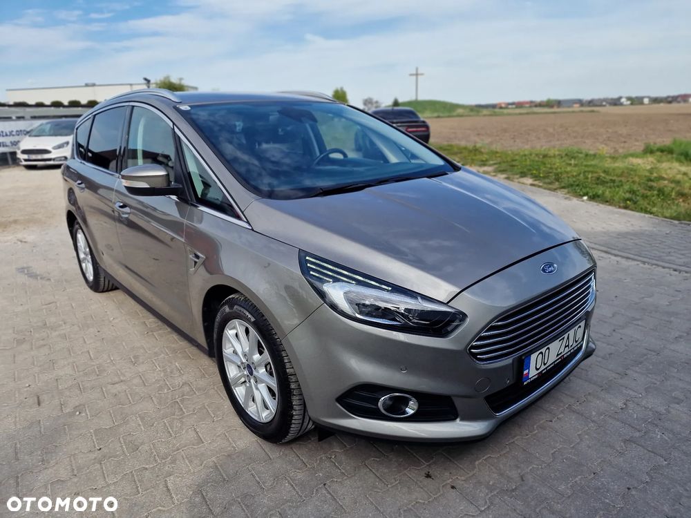 Ford S-Max 2.0 TDCi Titanium PowerShift - 7