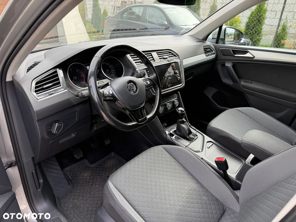 Volkswagen Tiguan 2.0 TDI BMT SCR Comfortline - 11