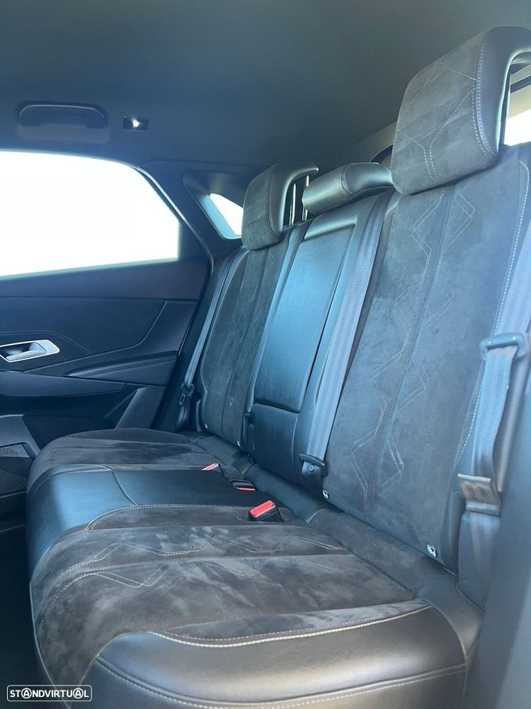 DS DS7 Crossback 1.5 BlueHDi Performance Line EAT8 - 12