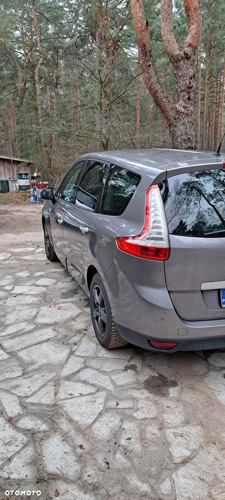 Renault Scenic dCi 130 FAP Dynamique - 3