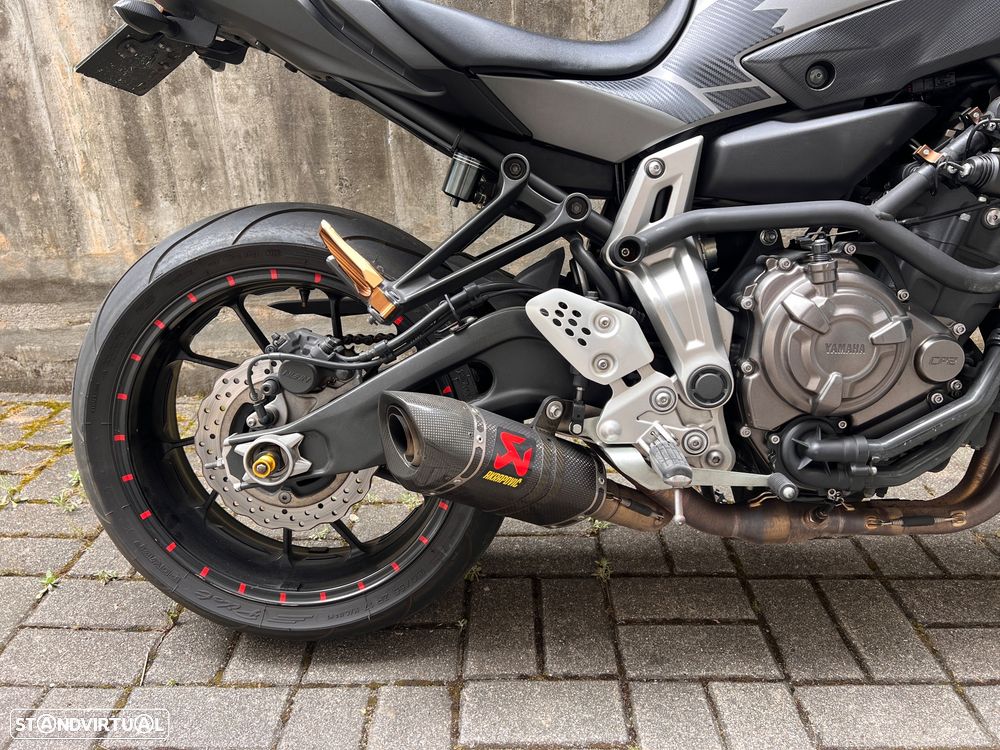 Yamaha MT-07 - 3