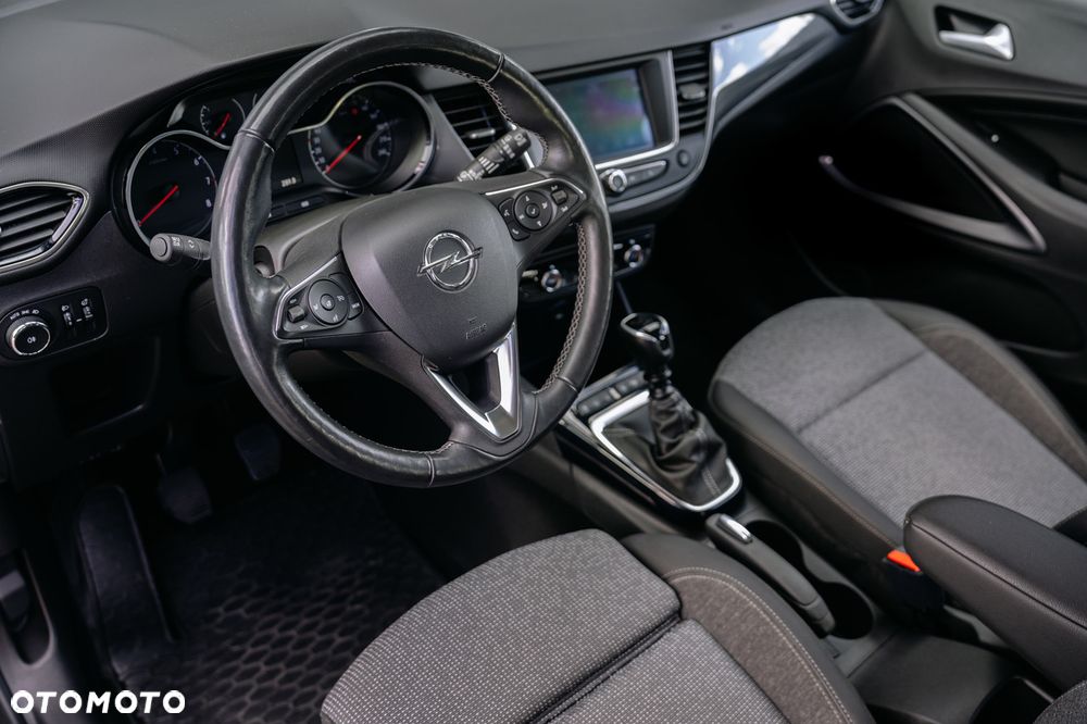 Opel Crossland X - 12
