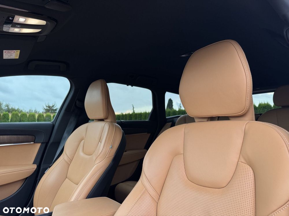 Volvo V90 Cross Country - 9
