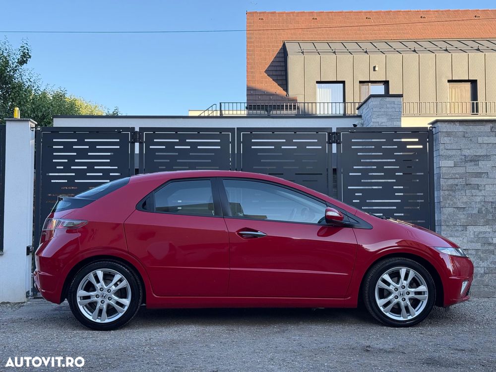 Honda Civic 1.8i-VTEC Sport - 30