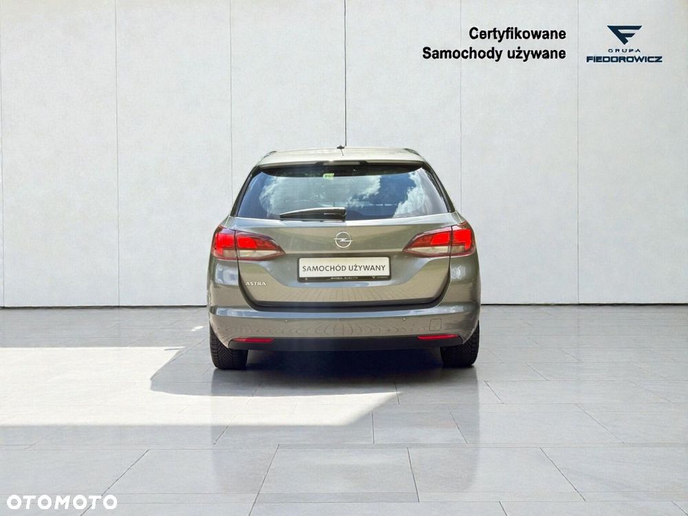 Opel Astra 1.2 T Edition S&S - 8
