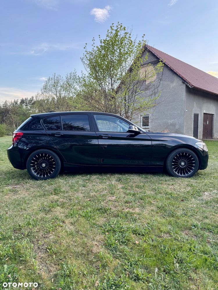 BMW Seria 1 116i - 4