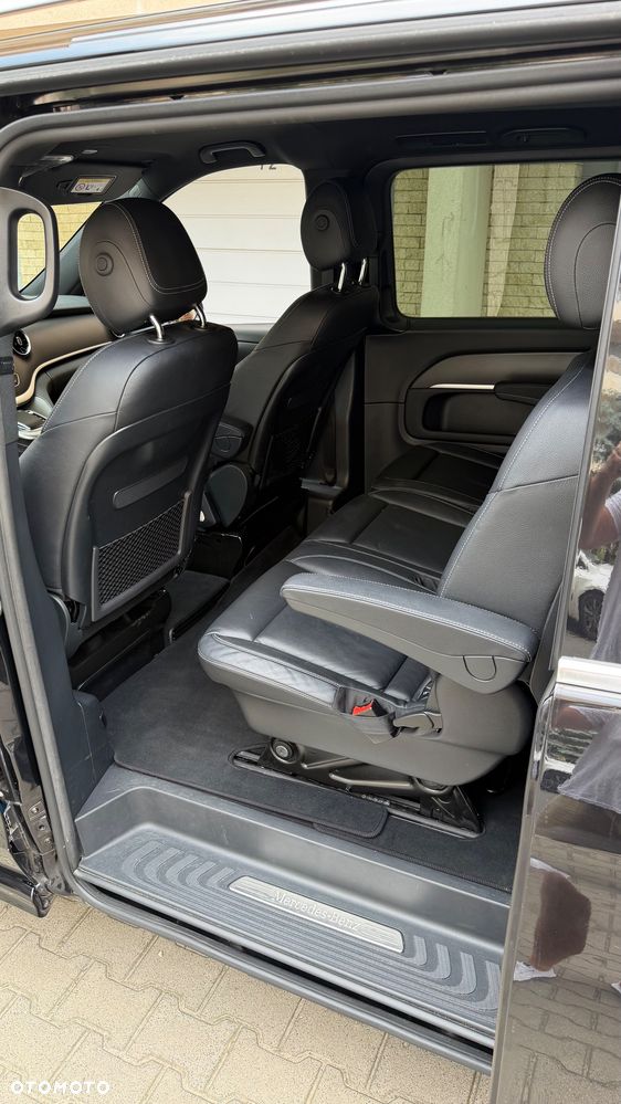 Mercedes-Benz Klasa V 300 d Avantgarde 9G-Tronic (d³ugi) - 14
