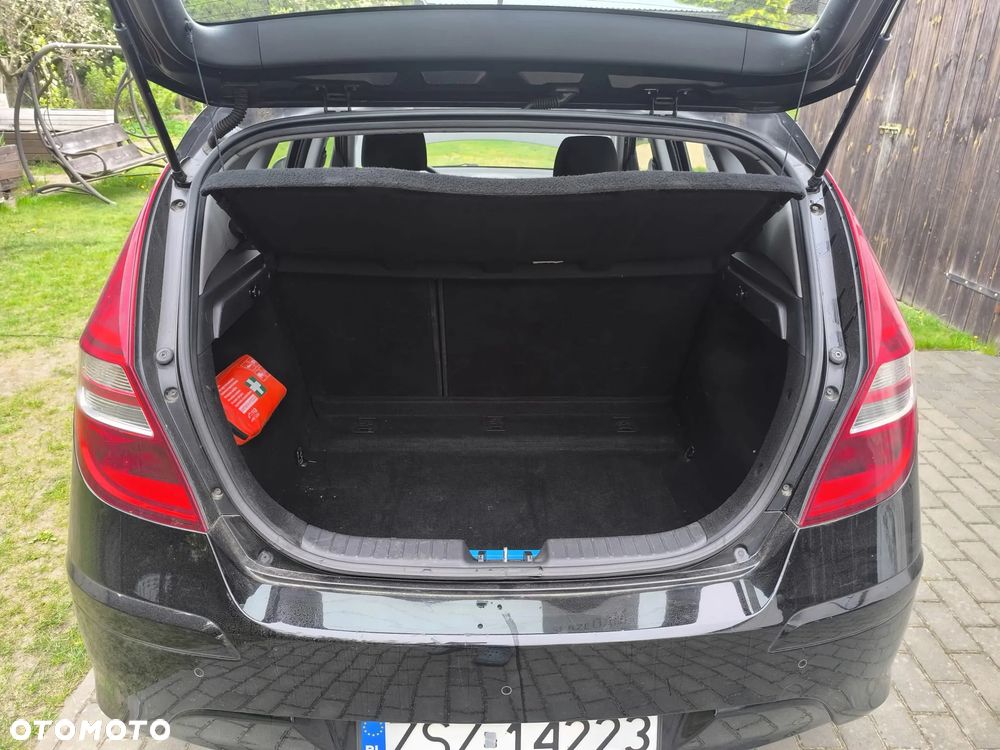 Hyundai i30 1.6 CRDi Blue Classic - 9