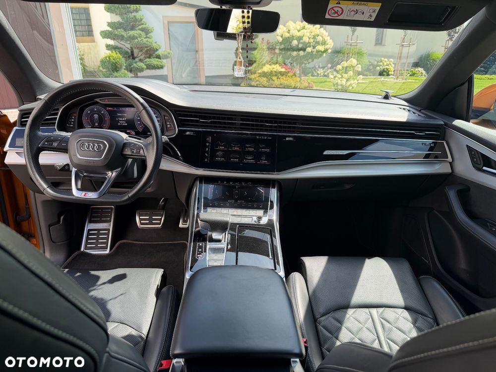 Audi Q8 - 24
