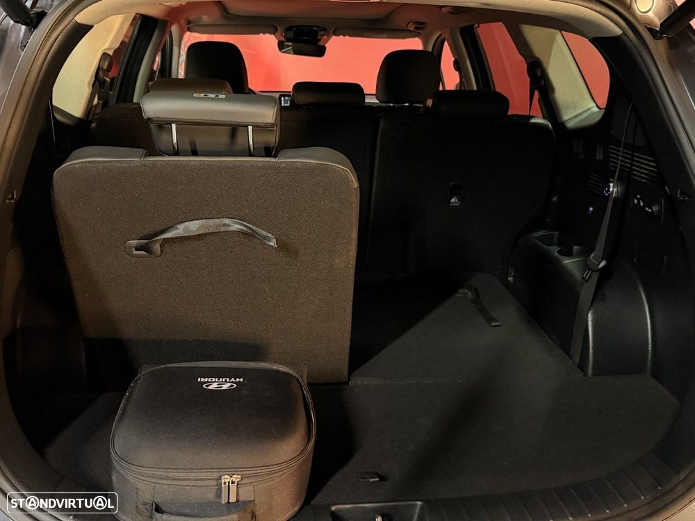 Hyundai Santa Fe 1.6 T-GDI PHEV Vanguard+Luxury Pack - 26