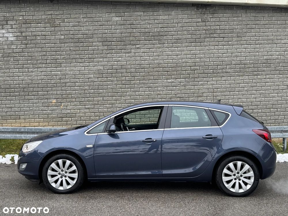 Opel Astra 1.6 Enjoy - 23