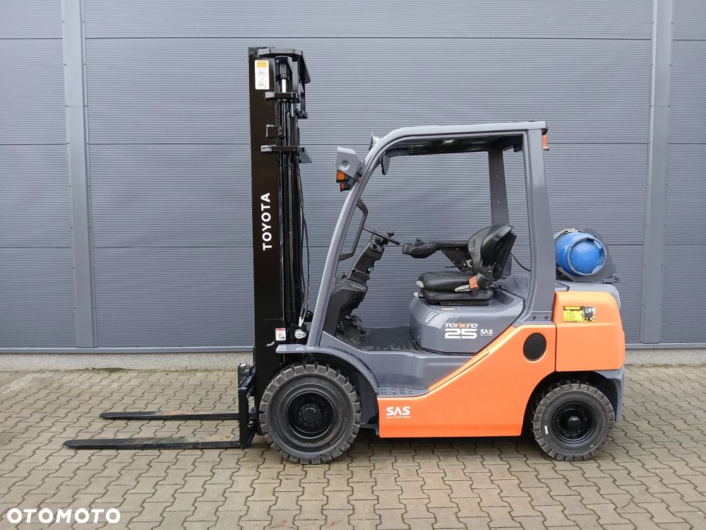 Toyota 02-8FGF25 - 9