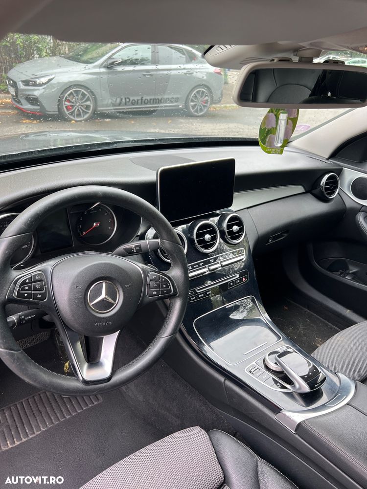 Mercedes-Benz C 350 e 7G-TRONIC - 11