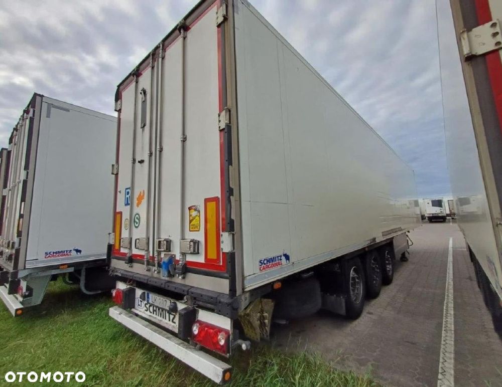 Schmitz Cargobull SKO Double Deck FP 60 ThermoKing SLXi 300 Lifting Axle - 3