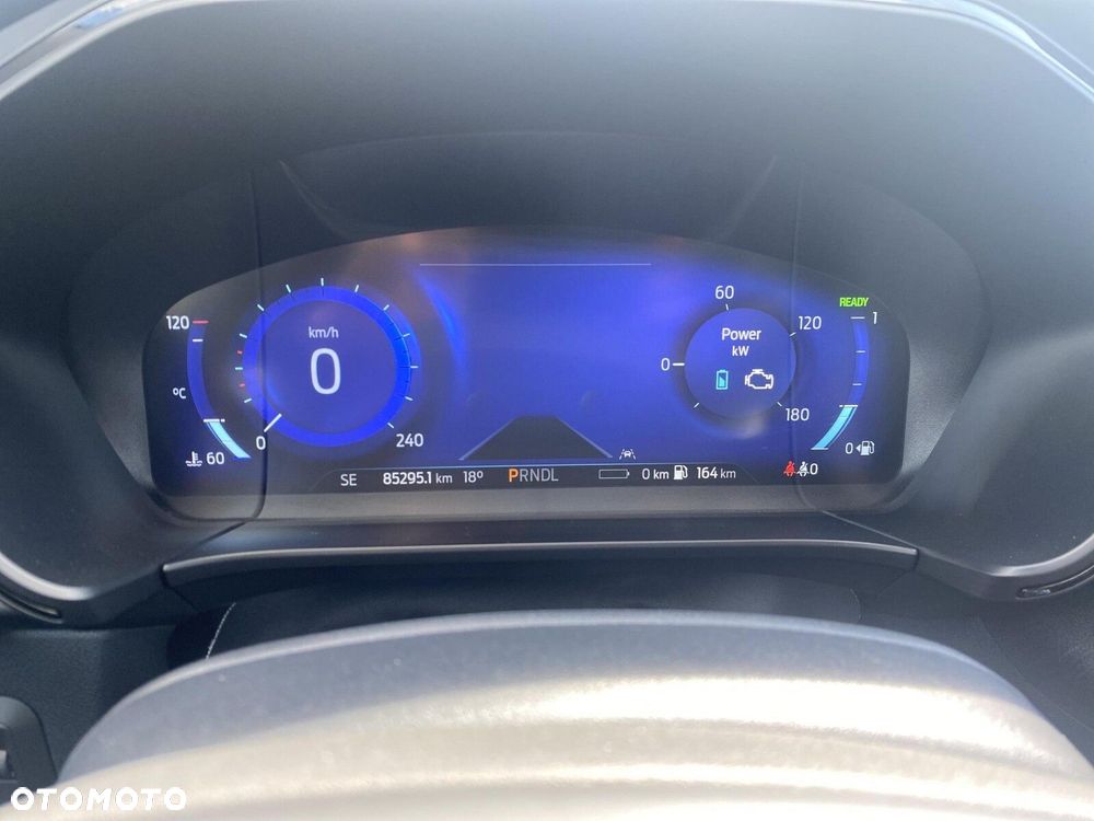 Ford Kuga - 15