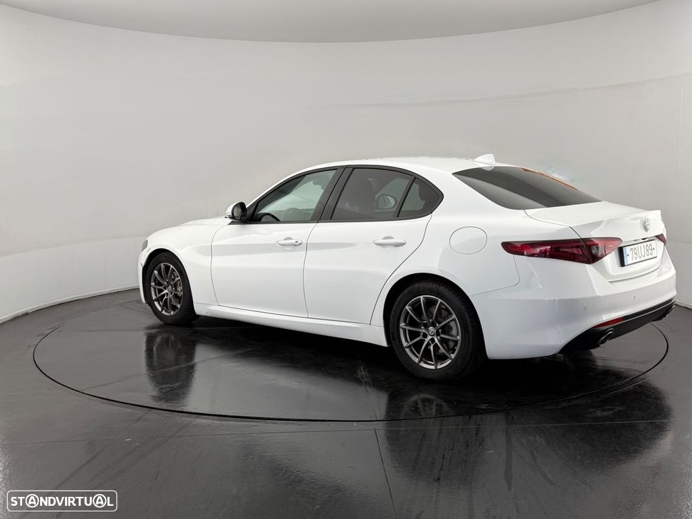 Alfa Romeo Giulia 2.2 D Super AT8 - 3