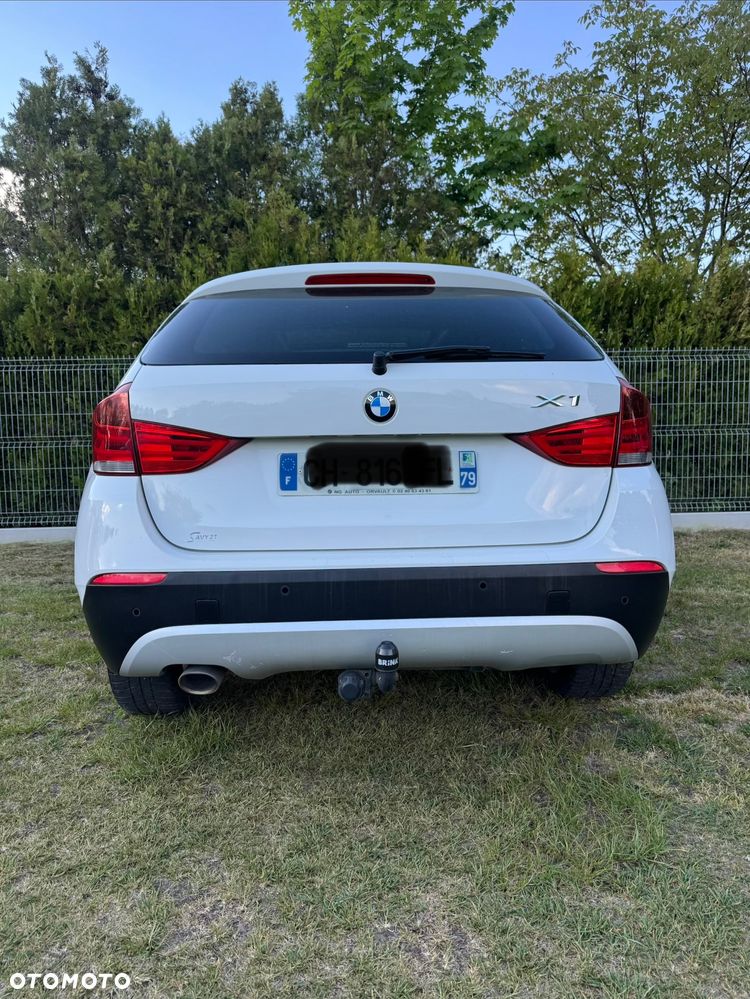 BMW X1 xDrive18d - 8