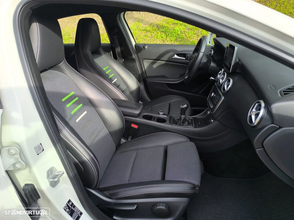 Mercedes-Benz A 180 d Urban - 17