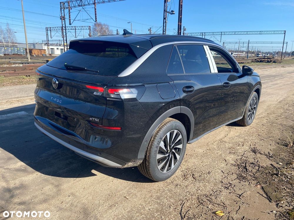 Volkswagen T-Roc 1.5 TSI Life DSG - 4