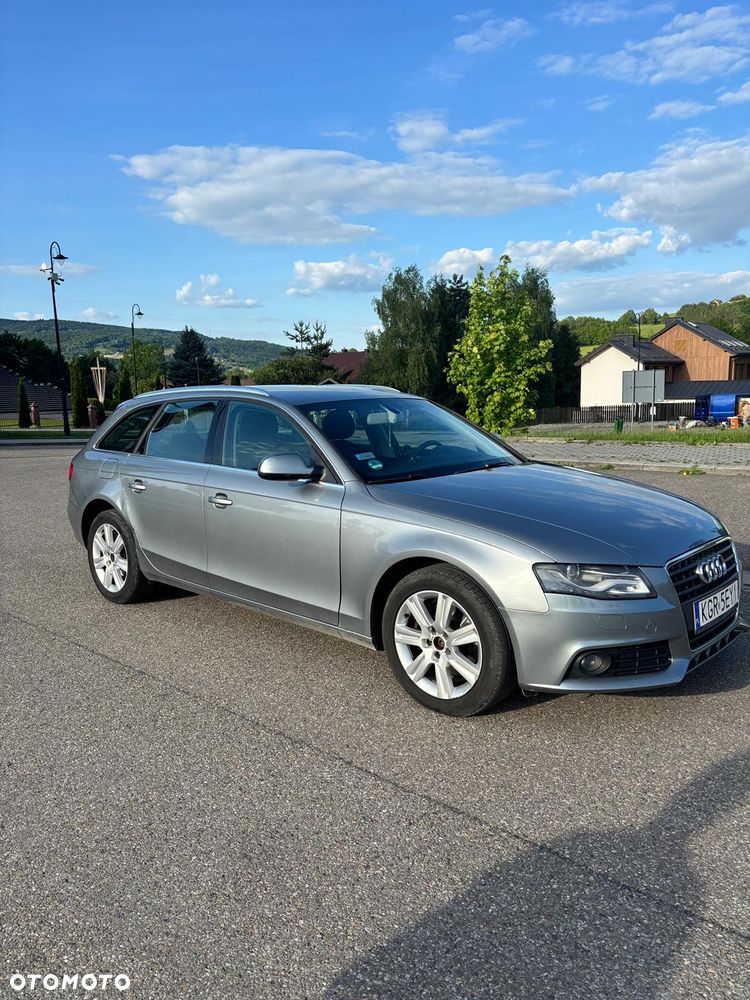Audi A4 Avant - 13