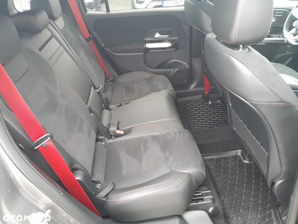 Mercedes-Benz GLB AMG 35 4-Matic - 21