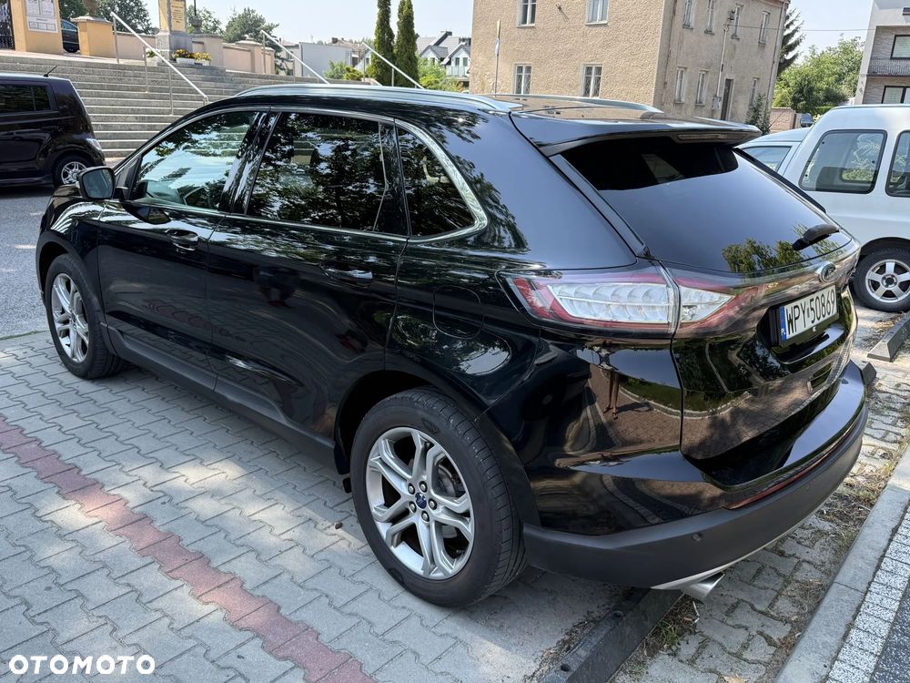Ford Edge - 8