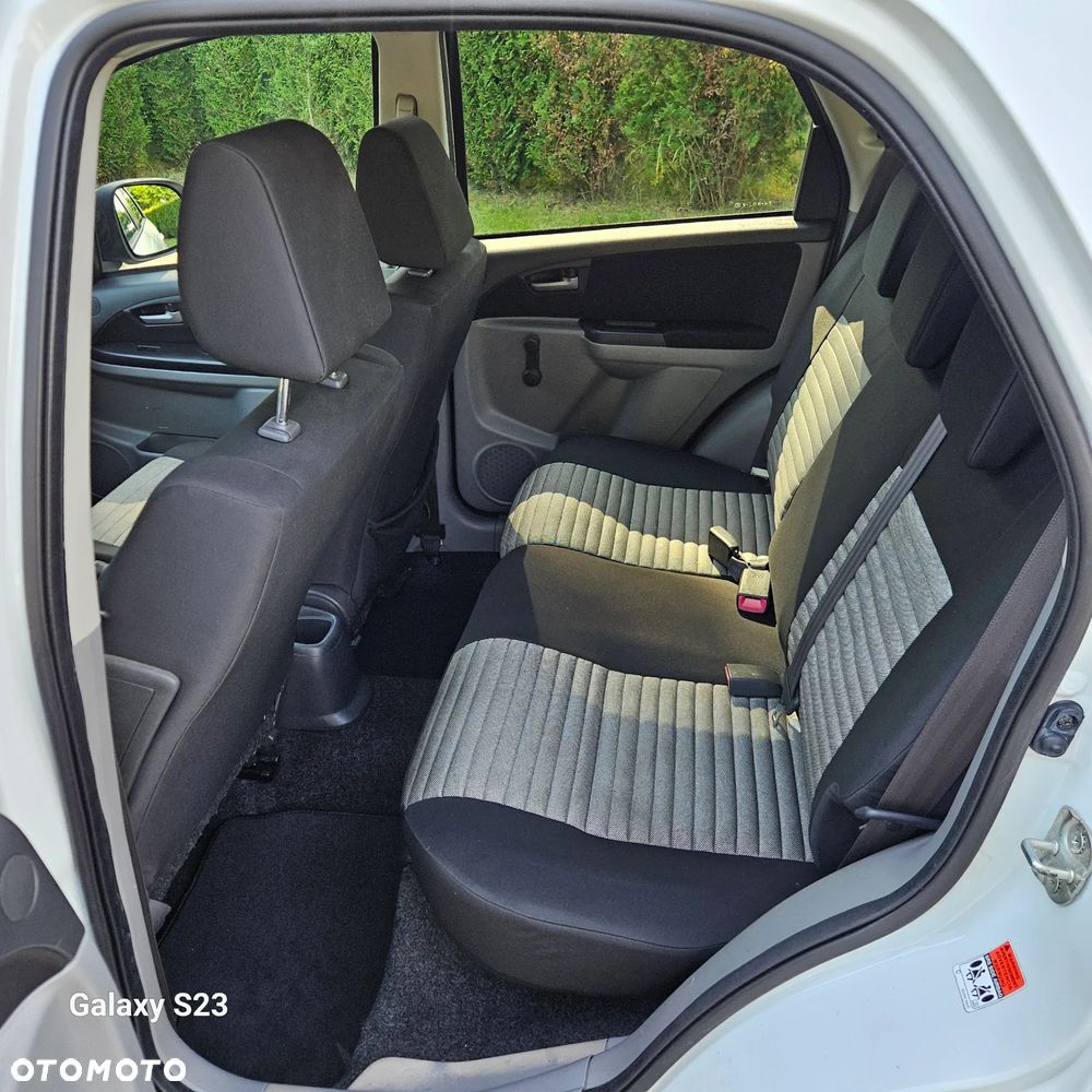Suzuki SX4 1.6 VVT 4x2 Comfort - 19