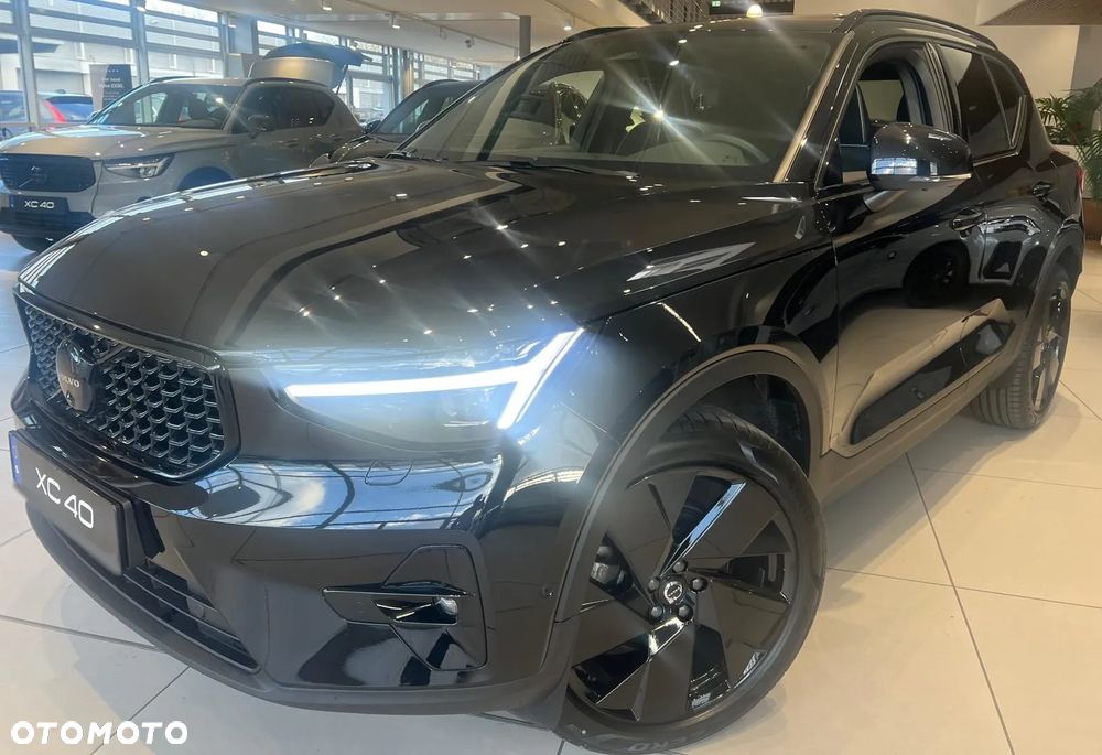 Volvo XC 40 B4 B AWD DKG Ultimate Dark - 1