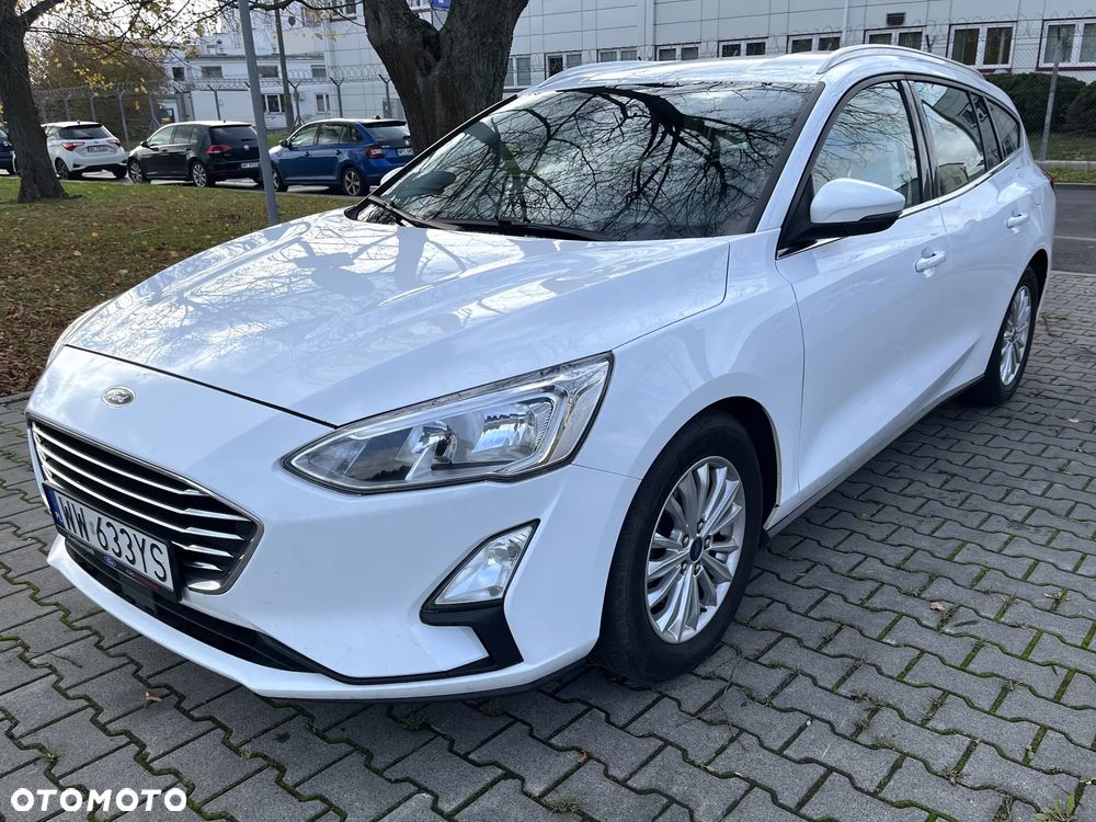 Ford Focus ver-1-5-ecoboost-active-business - 1