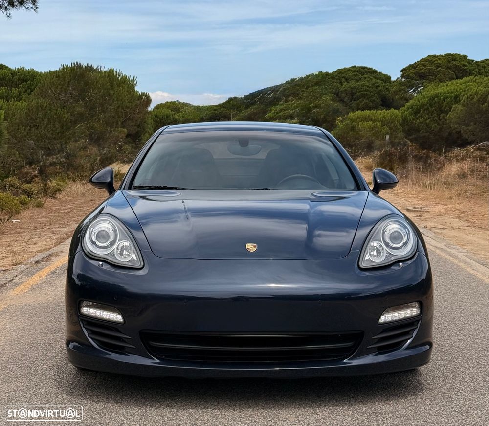 Porsche Panamera 3.0 V6 - 3