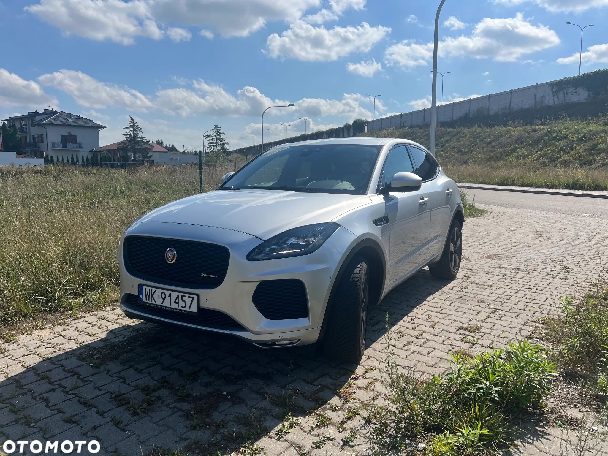 Jaguar E-Pace 2.0 i4D AWD R-Dynamic S - 1