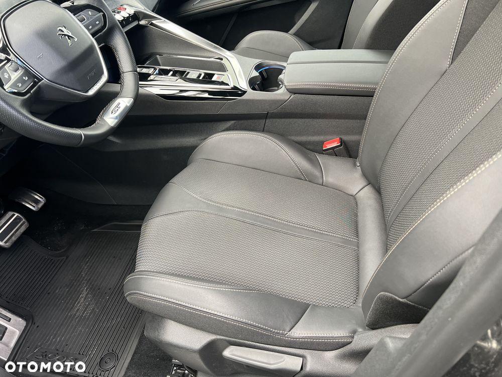 Peugeot 3008 1.5 BlueHDi GT S&S EAT8 - 6