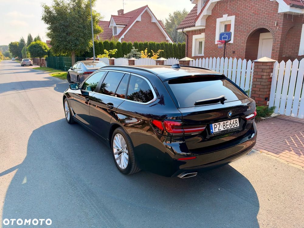 BMW Seria 5 520d MHEV Sport Line sport - 4